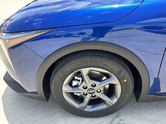 new 2025 Kia K4 car, priced at $22,457