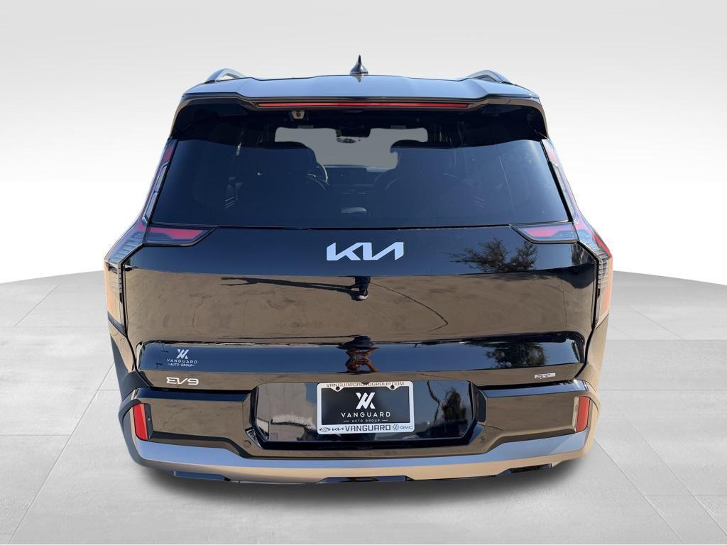 new 2026 Kia EV9 car, priced at $63,857