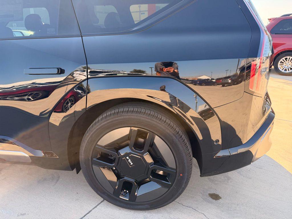 new 2026 Kia EV9 car, priced at $63,857