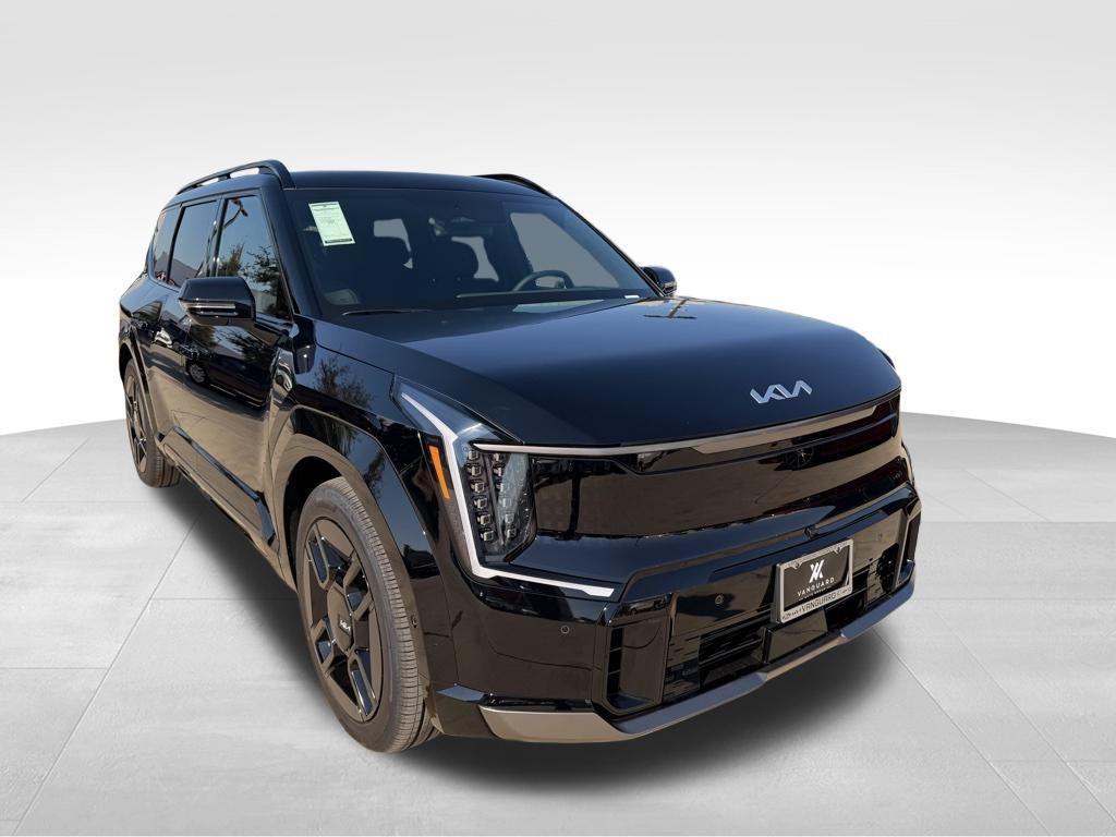 new 2026 Kia EV9 car, priced at $63,857