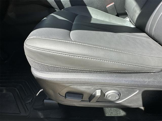 used 2025 Kia Sorento car, priced at $34,494