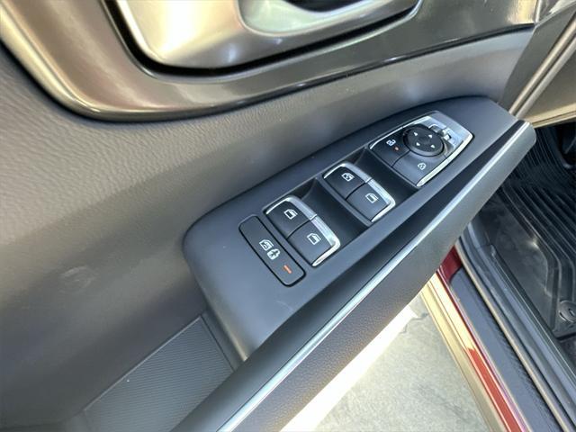 used 2025 Kia Sorento car, priced at $34,494