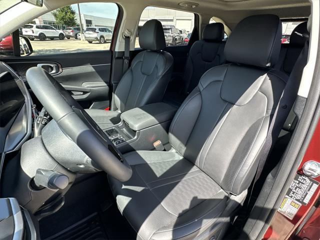used 2025 Kia Sorento car, priced at $34,494