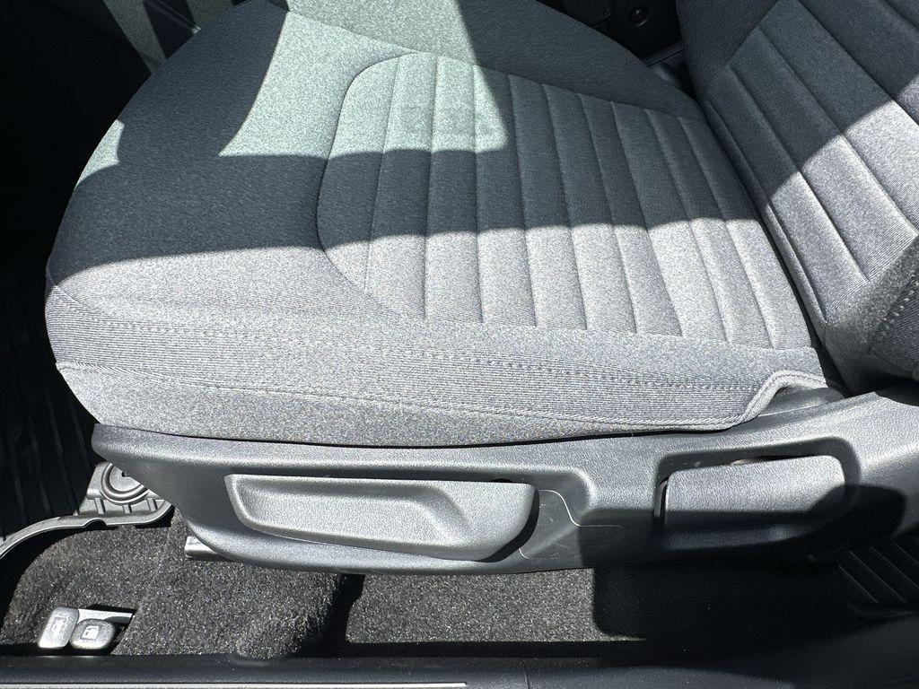 new 2025 Kia K4 car, priced at $23,938