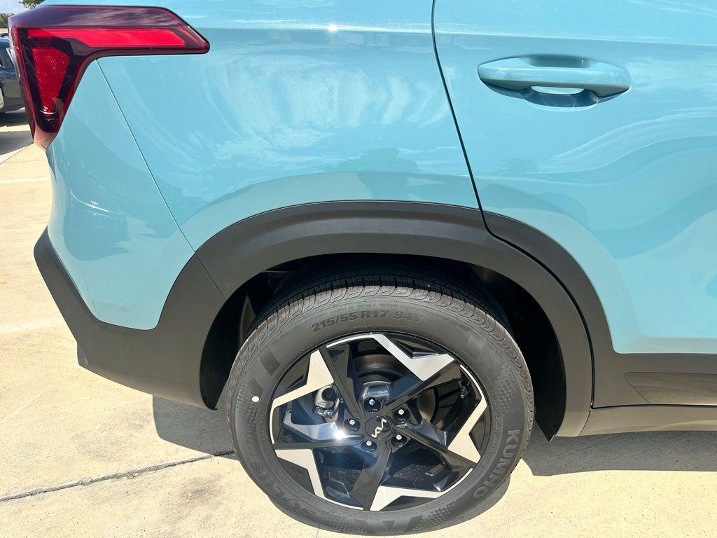 new 2026 Kia Seltos car, priced at $25,707