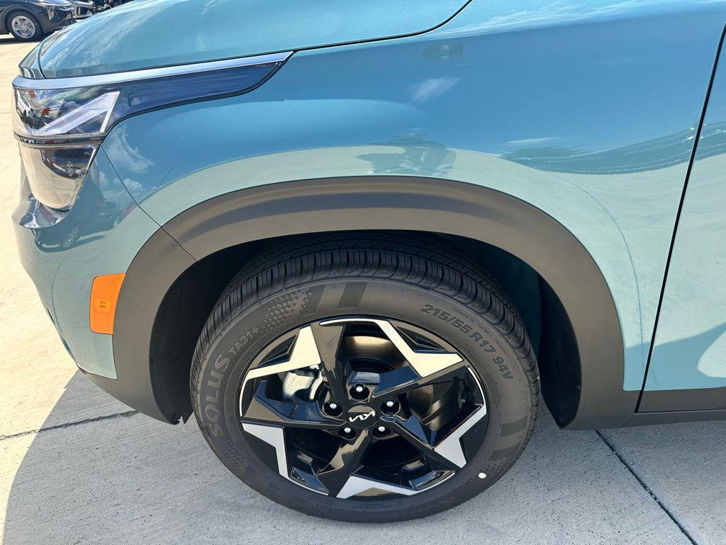 new 2026 Kia Seltos car, priced at $25,707