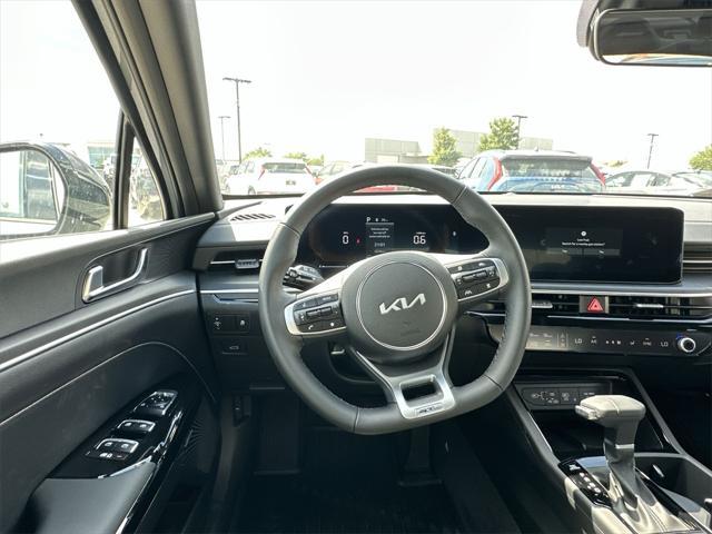 new 2025 Kia K5 car, priced at $29,609