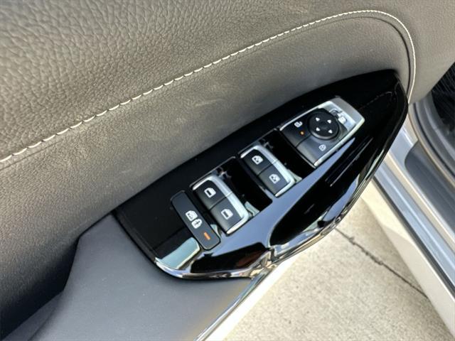 new 2025 Kia K5 car, priced at $29,609