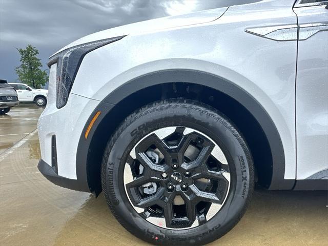 new 2025 Kia Sorento car, priced at $35,151