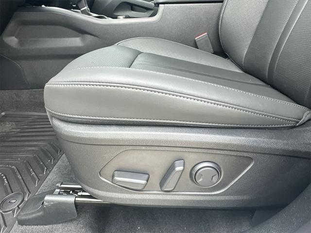 new 2025 Kia Sorento car, priced at $35,151