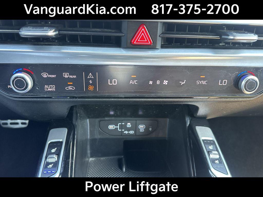 used 2024 Kia Sorento car, priced at $39,318