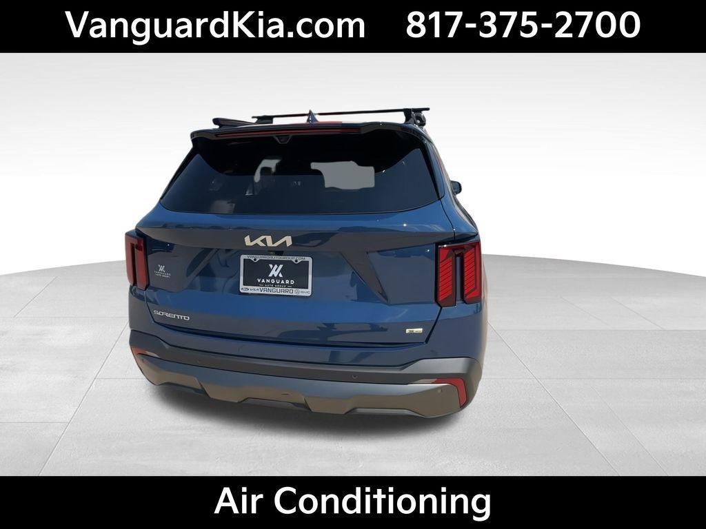 used 2024 Kia Sorento car, priced at $39,318