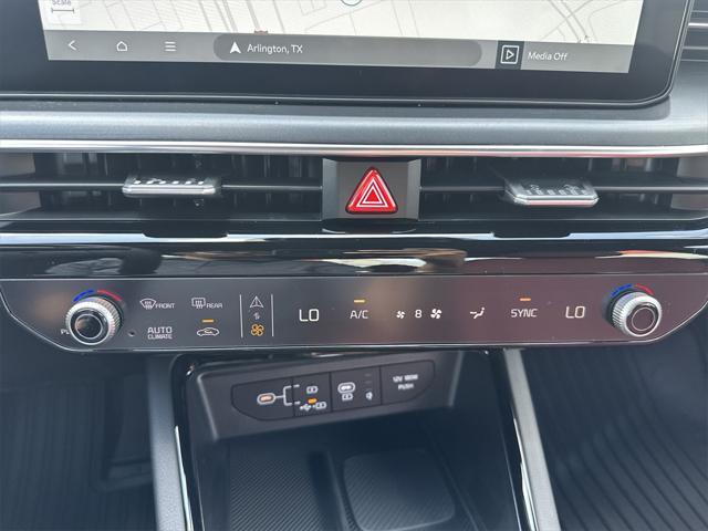 new 2025 Kia K5 car, priced at $29,714