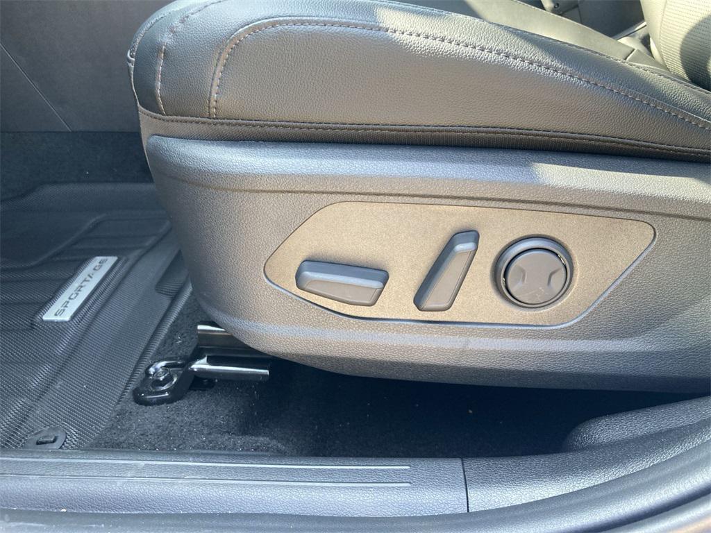 new 2026 Kia Sportage car, priced at $30,931