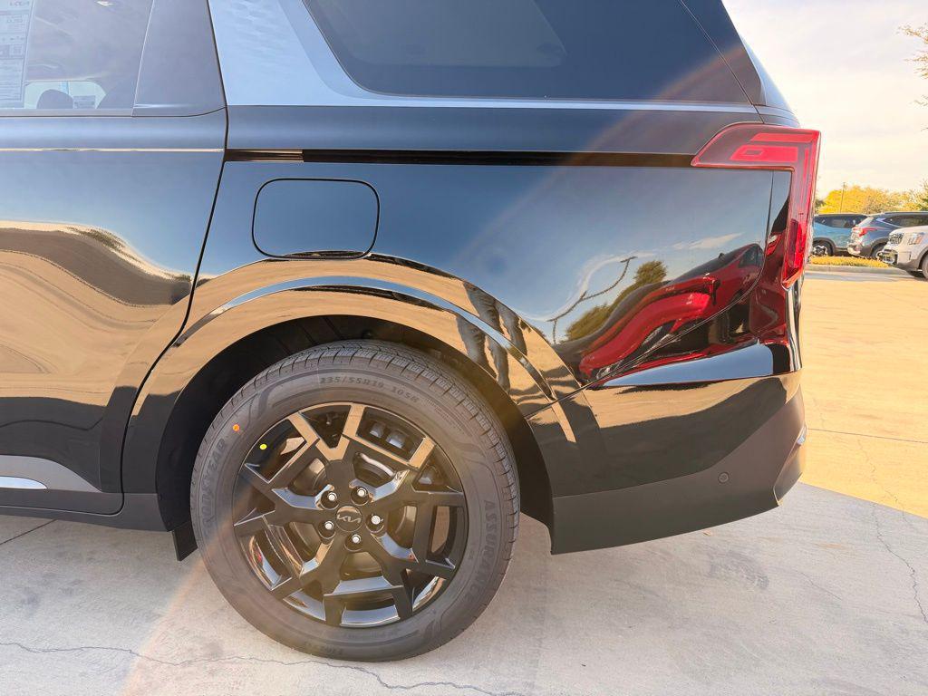 new 2026 Kia Carnival car, priced at $45,619