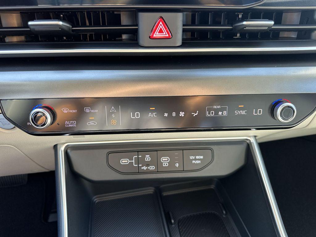 new 2026 Kia Carnival car, priced at $45,681