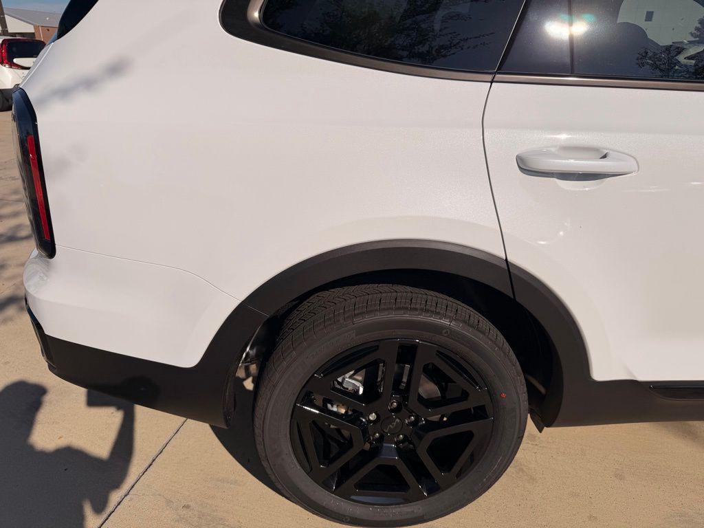 new 2025 Kia Telluride car, priced at $48,083