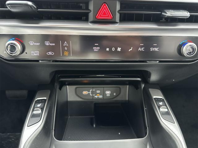 new 2025 Kia Sorento Hybrid car, priced at $39,759