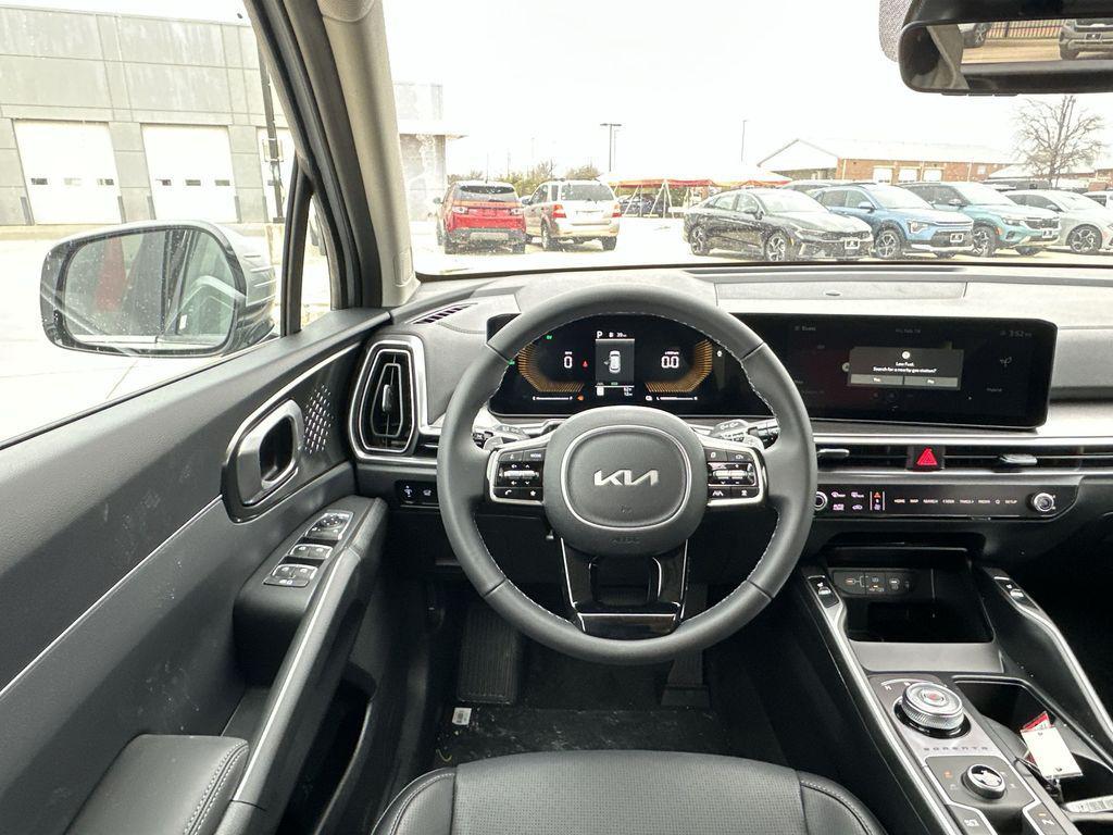 new 2025 Kia Sorento Hybrid car, priced at $37,974