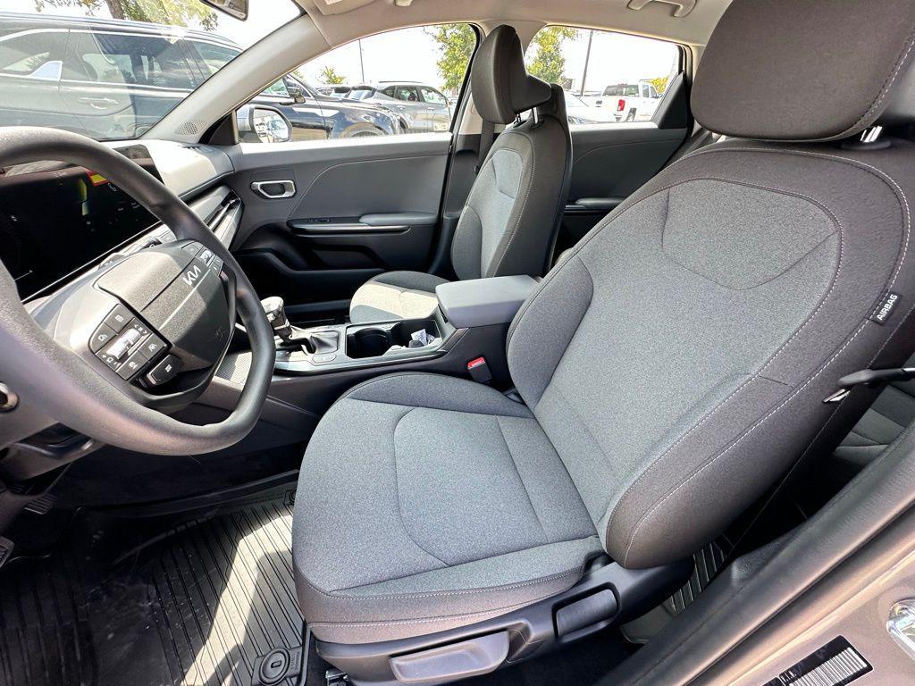 new 2025 Kia K4 car, priced at $22,898
