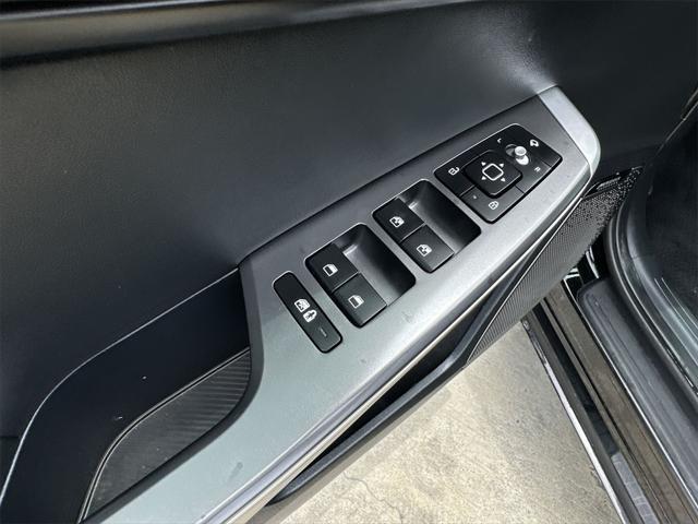 used 2023 Kia EV6 car, priced at $27,194