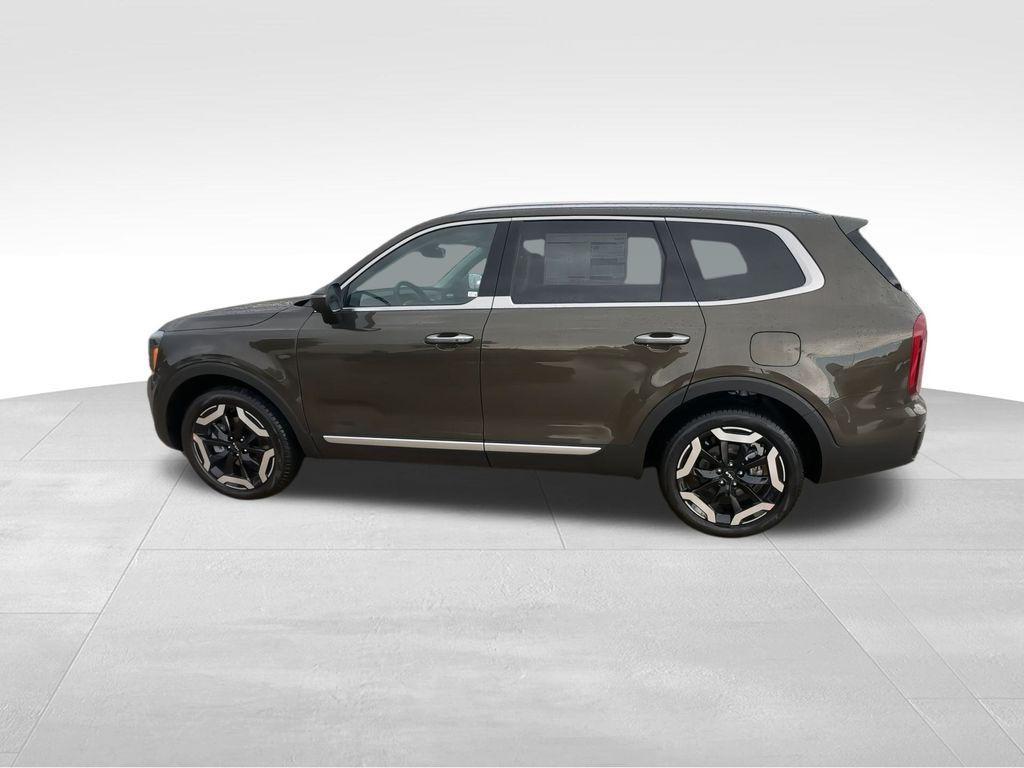 new 2025 Kia Telluride car, priced at $41,260