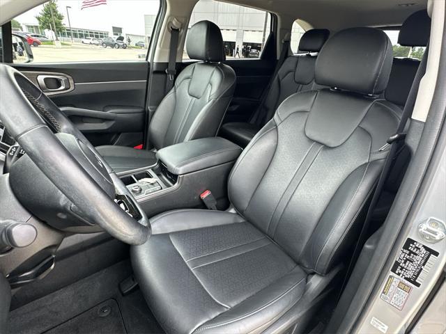 used 2022 Kia Sorento car, priced at $29,630