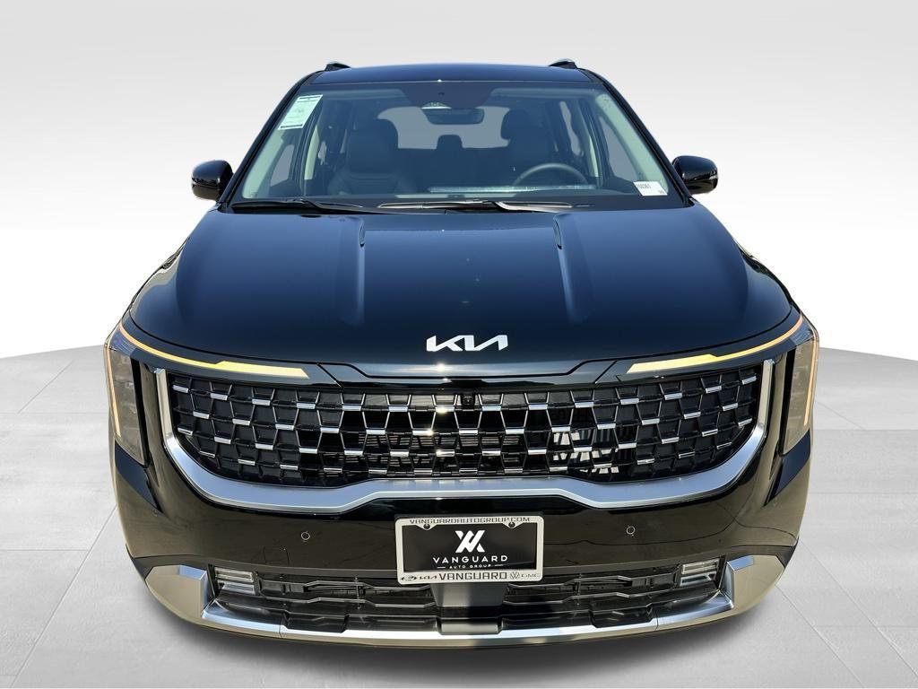 new 2026 Kia Carnival Hybrid car, priced at $46,576