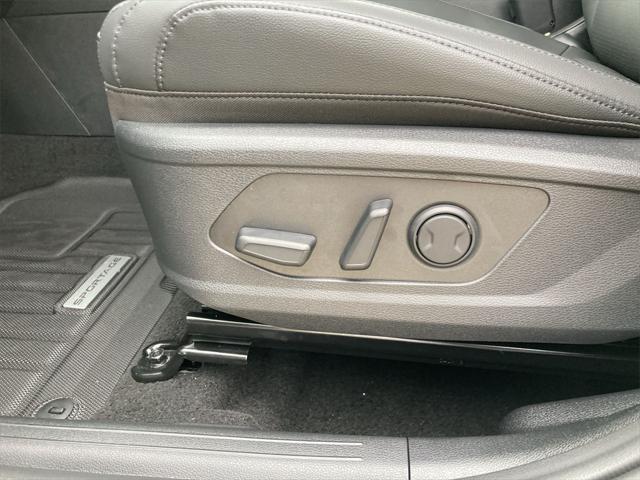 new 2026 Kia Sportage car, priced at $37,860
