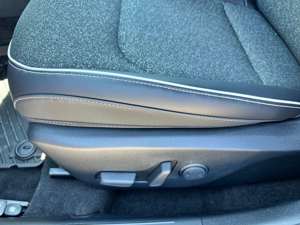 new 2025 Kia K4 car, priced at $25,574