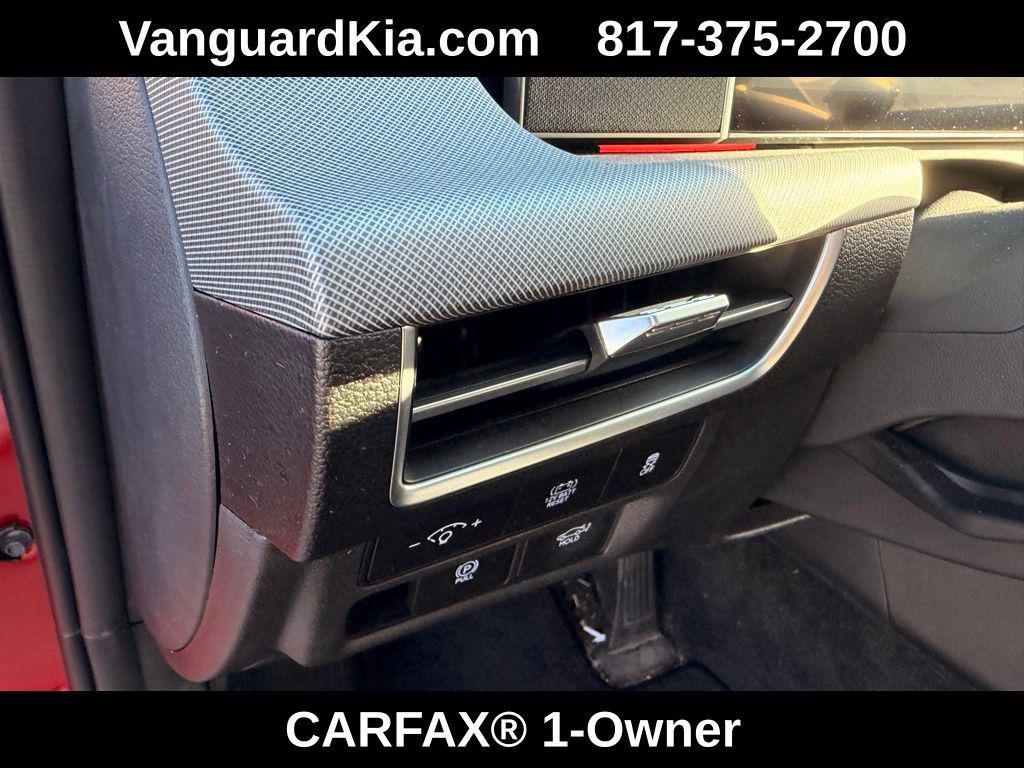 used 2025 Hyundai Sonata Hybrid car