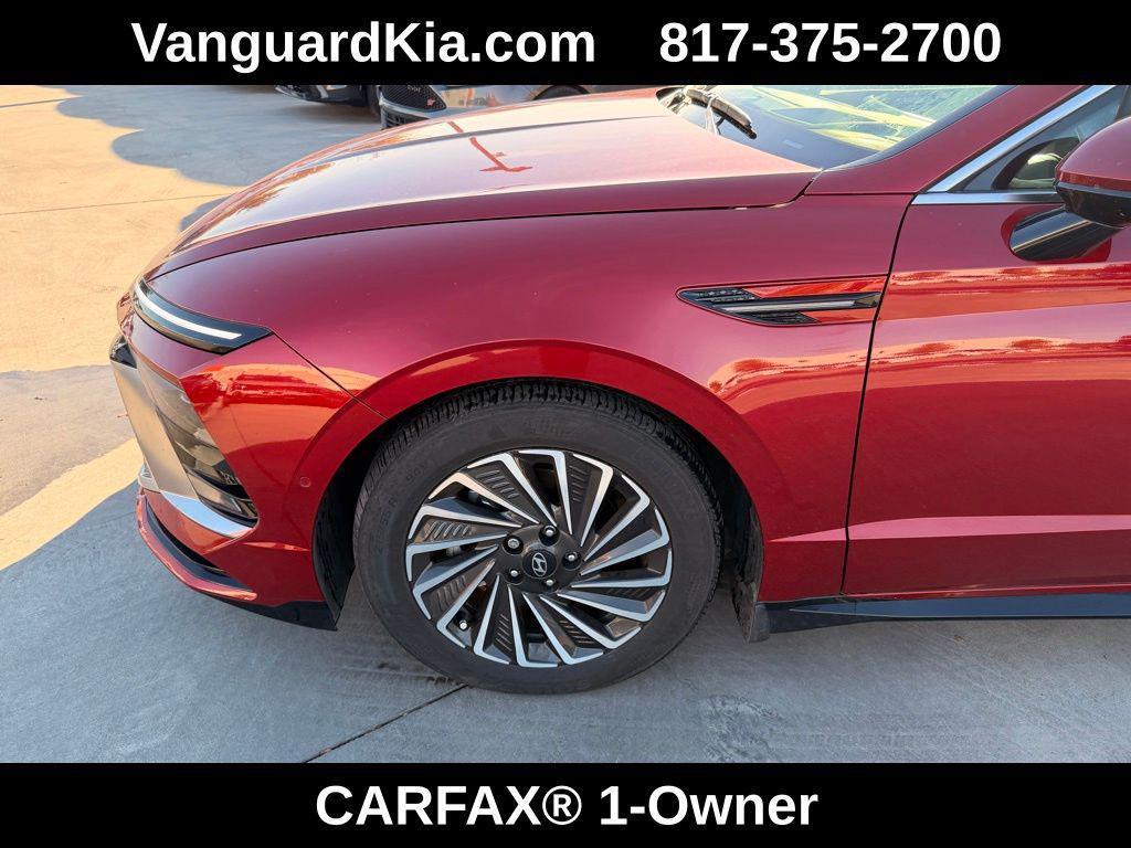used 2025 Hyundai Sonata Hybrid car