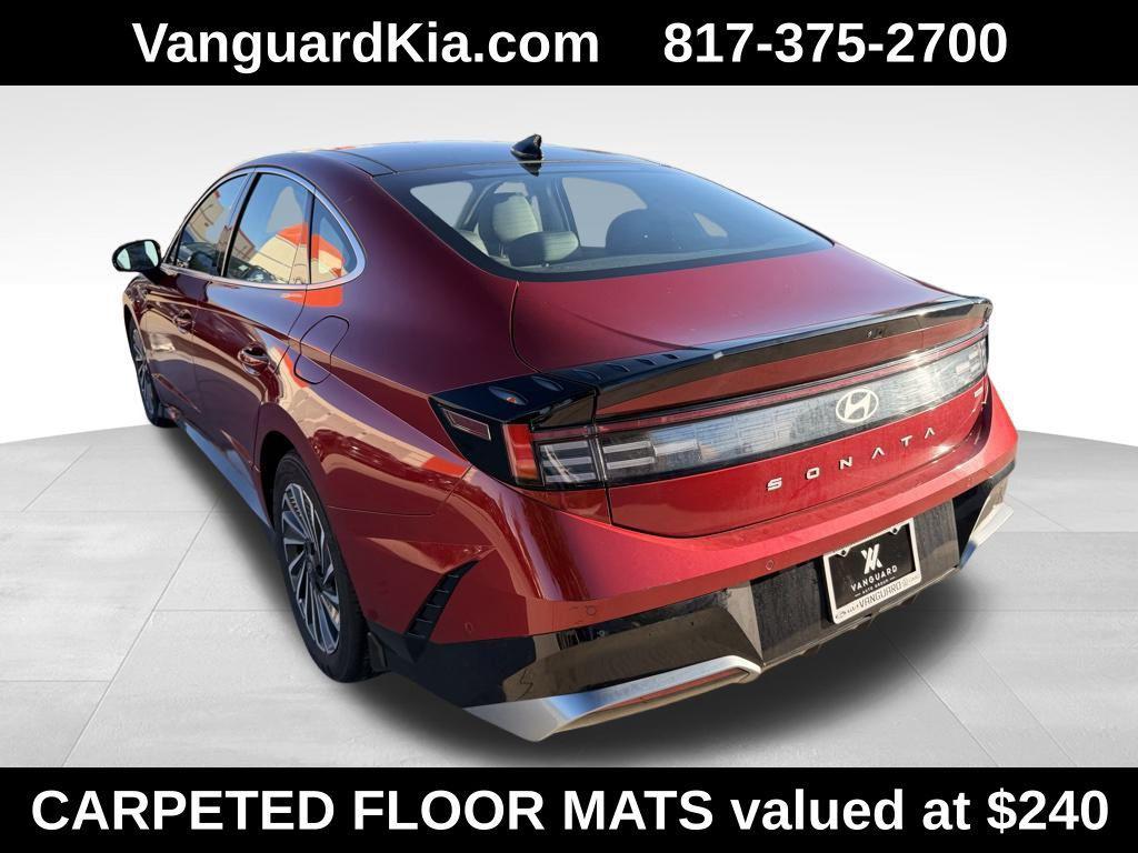 used 2025 Hyundai Sonata Hybrid car