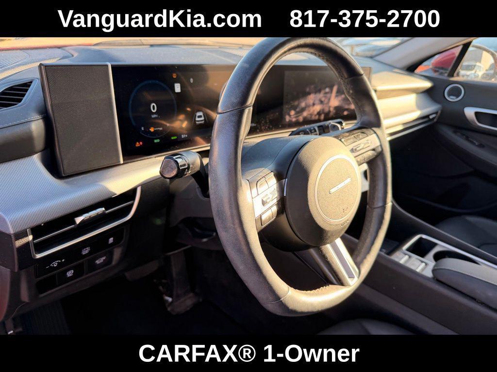 used 2025 Hyundai Sonata Hybrid car