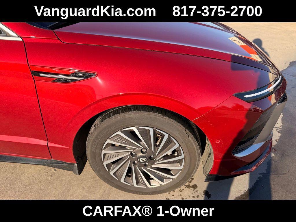 used 2025 Hyundai Sonata Hybrid car