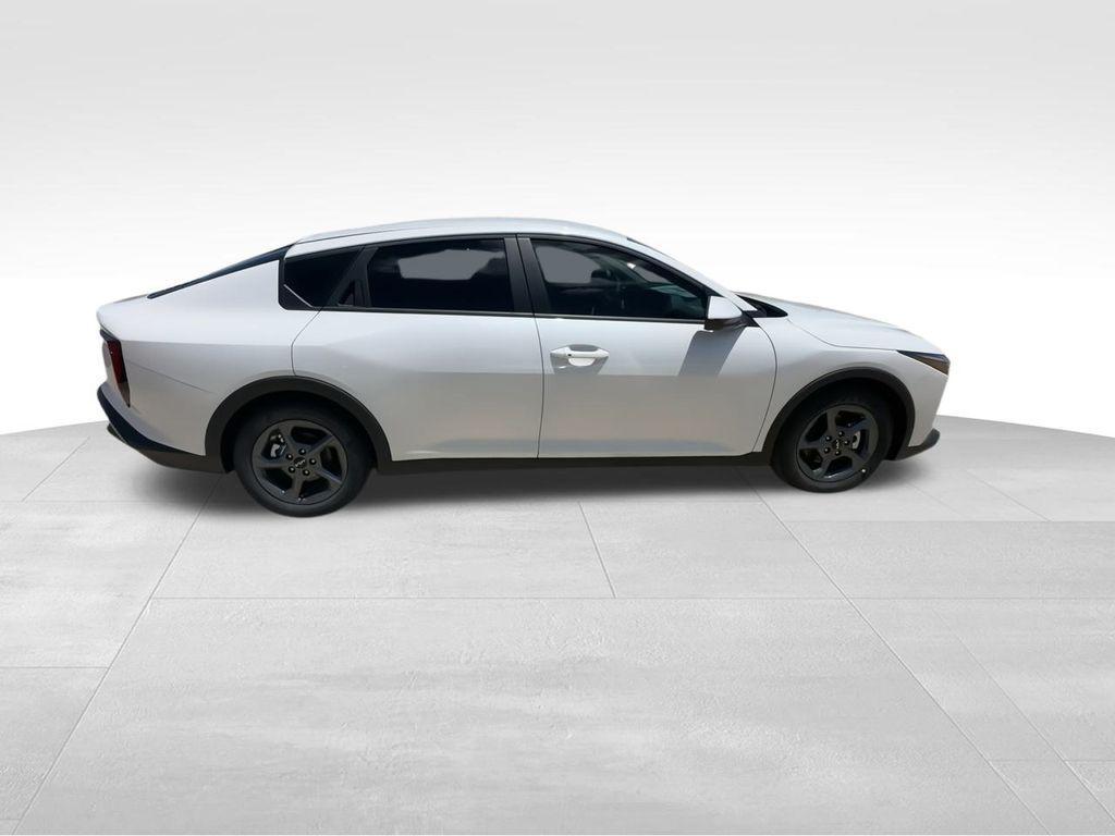 new 2025 Kia K4 car, priced at $23,426