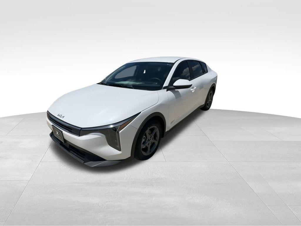 new 2025 Kia K4 car, priced at $23,426