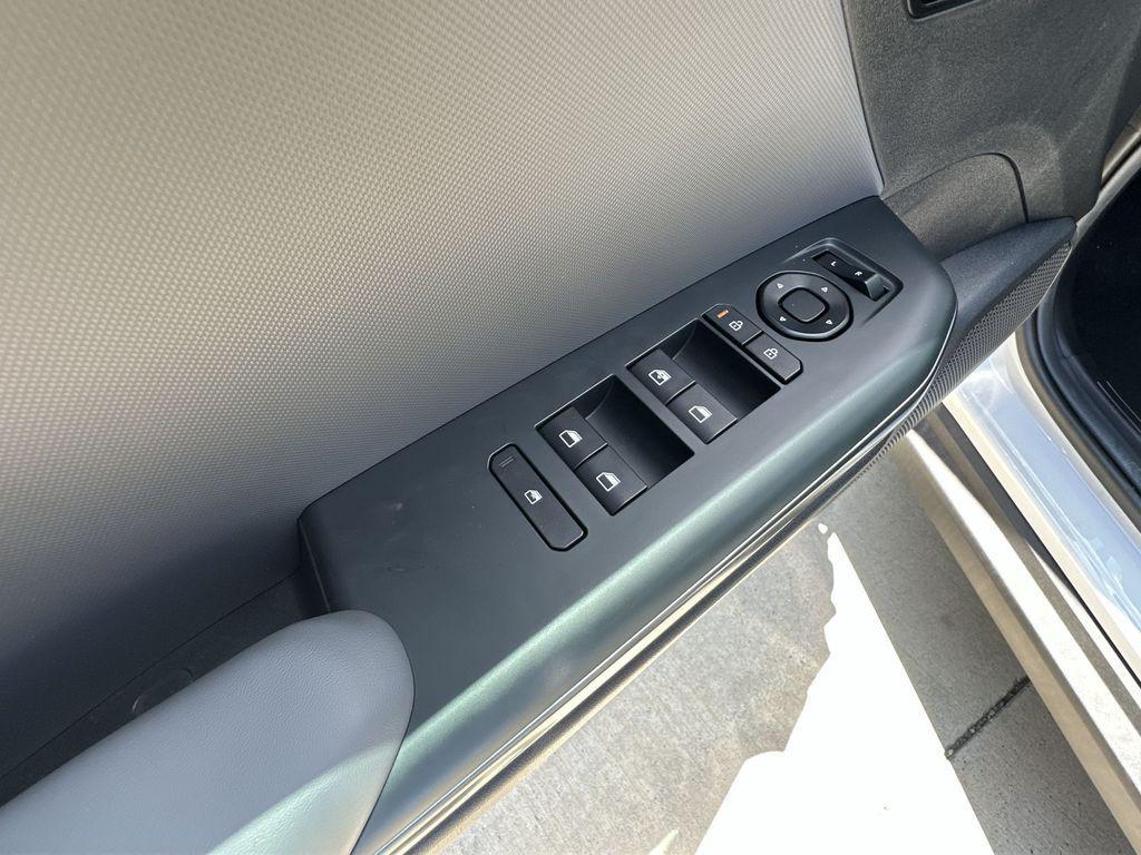 new 2025 Kia K4 car, priced at $23,426