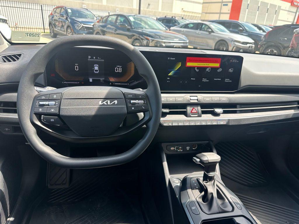 new 2025 Kia K4 car, priced at $22,918