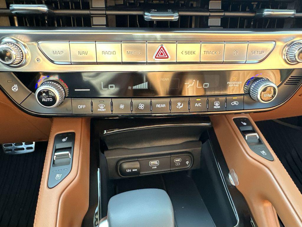 new 2025 Kia Telluride car, priced at $49,662