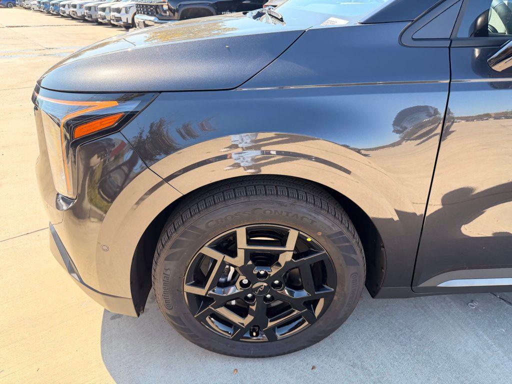 new 2026 Kia Carnival Hybrid car, priced at $51,215