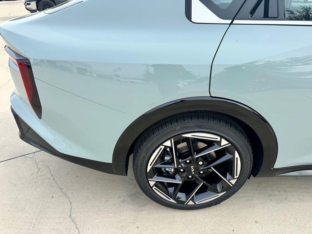 new 2025 Kia K4 car, priced at $25,594