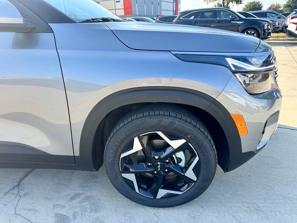 new 2026 Kia Seltos car, priced at $26,478