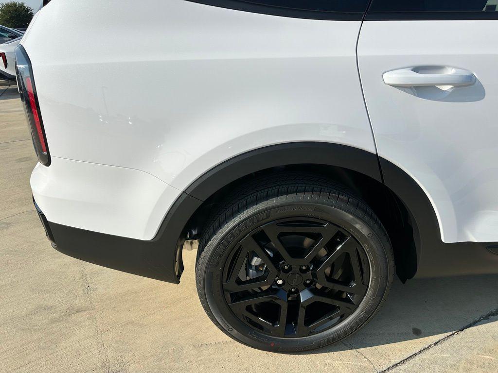 new 2025 Kia Telluride car, priced at $50,317