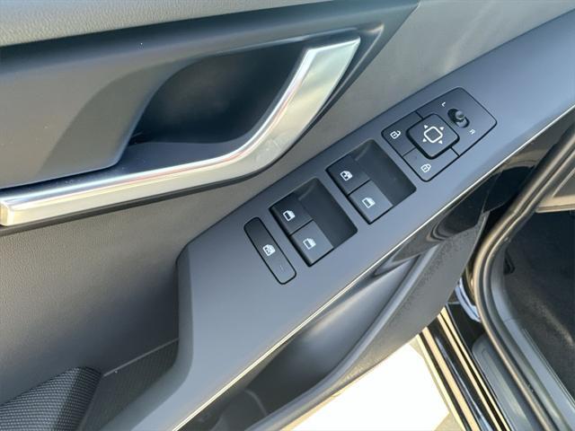 new 2025 Kia Niro EV car, priced at $32,148