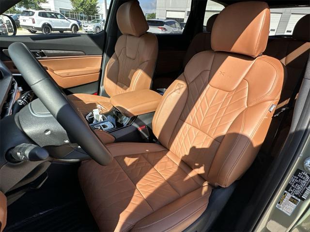 new 2025 Kia Telluride car, priced at $50,946