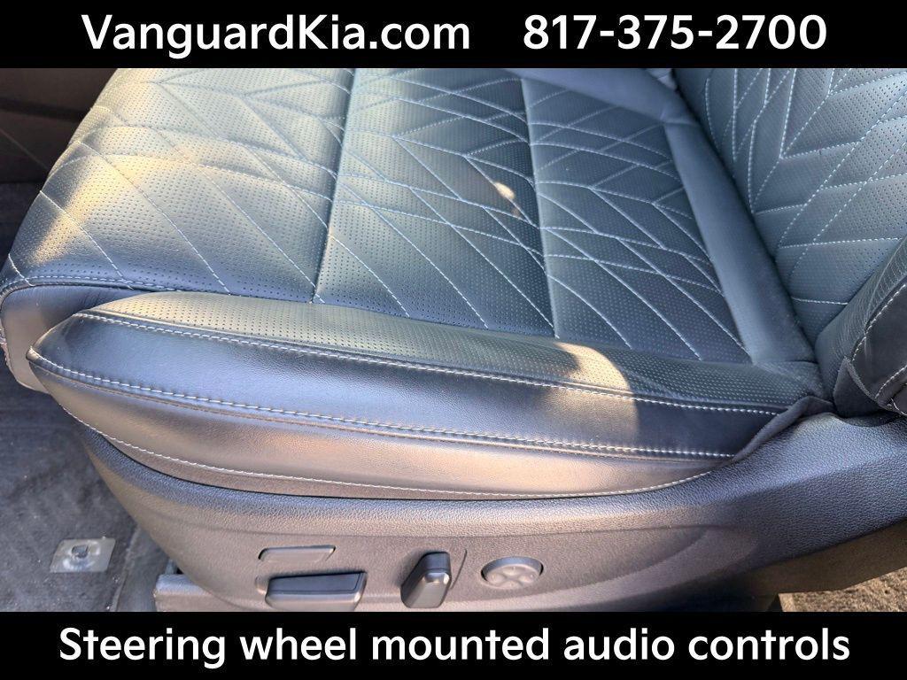 used 2025 Kia Telluride car, priced at $45,661