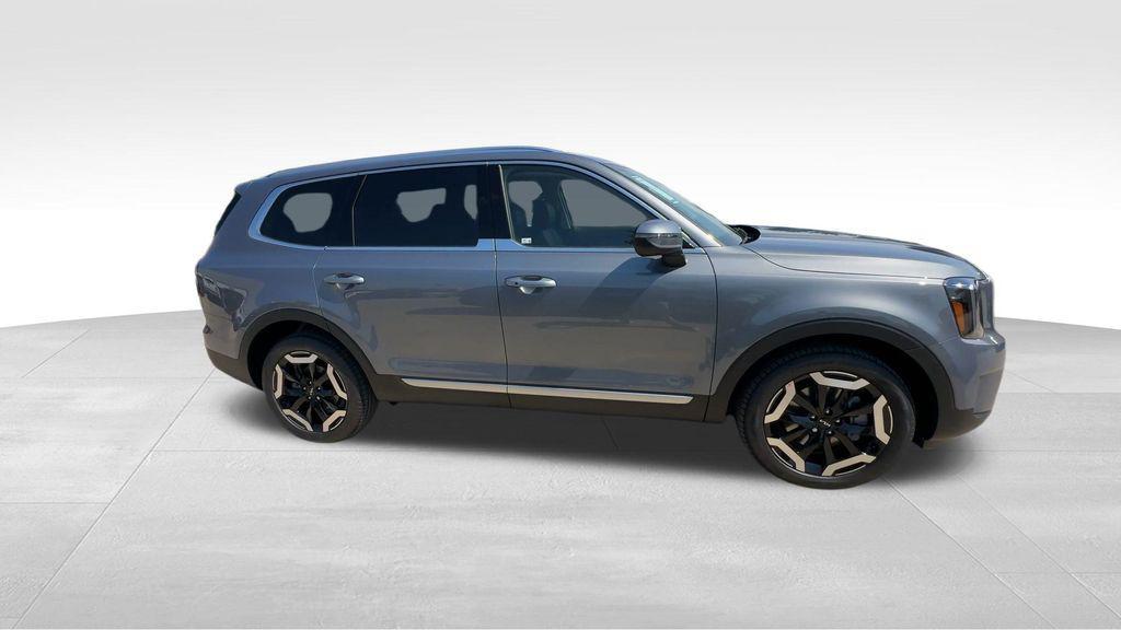 new 2025 Kia Telluride car, priced at $43,342