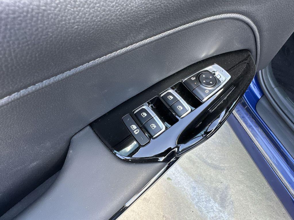 new 2025 Kia K5 car, priced at $32,730