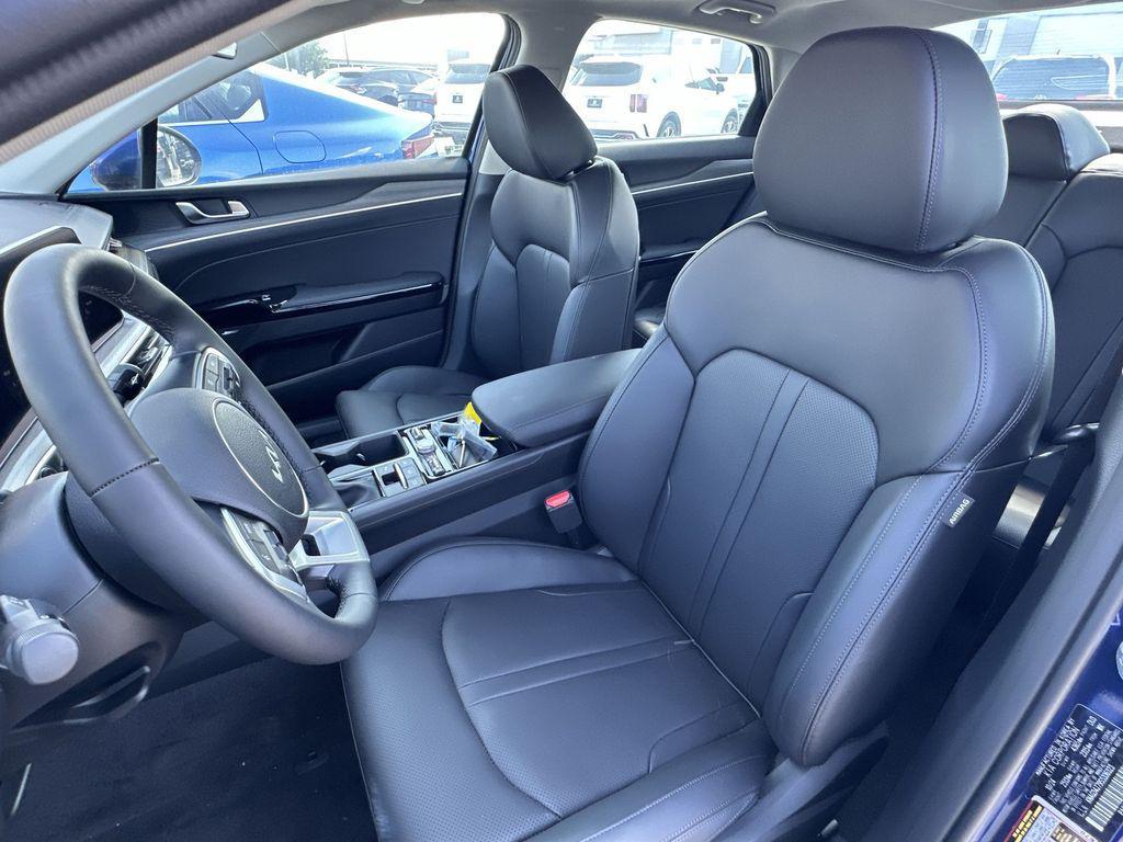 new 2025 Kia K5 car, priced at $32,730